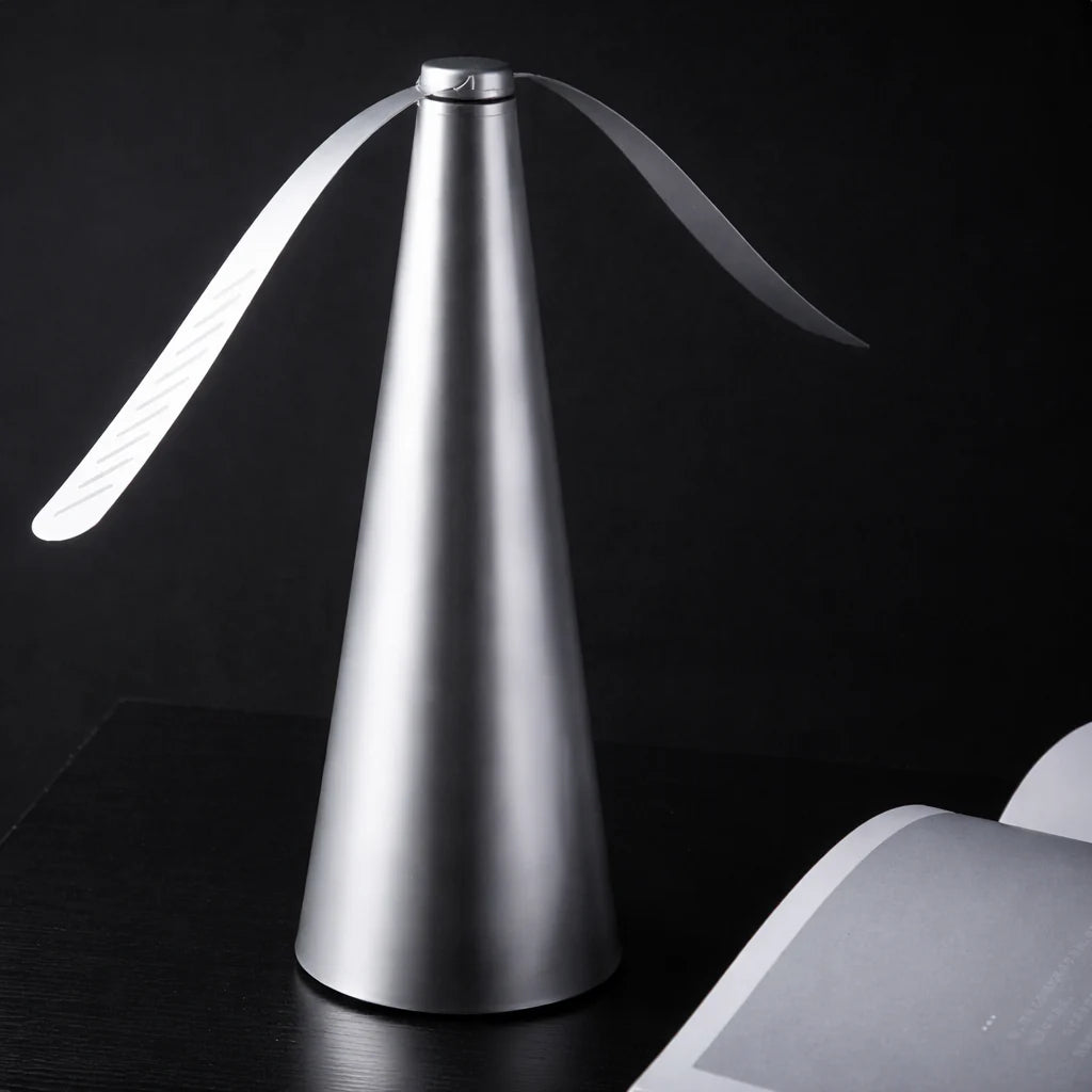 Rotierender Tisch-Ventilator mit Reflektor-Flügeln